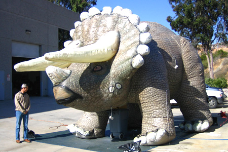 37' Triceratops